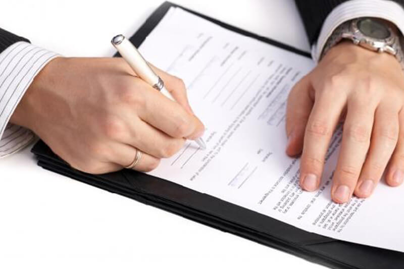 derLabral-como-proceder-ante-la-mora-en-el-pago-de-la-liq